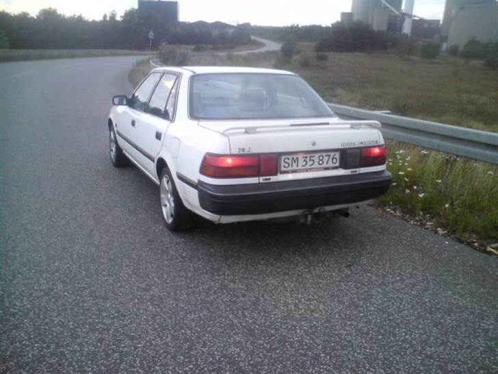 Toyota carina ll  solgt billede 3