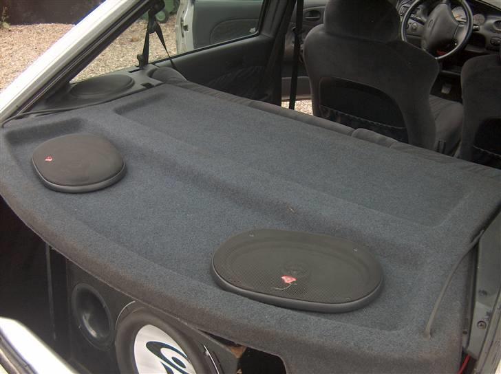 Ford Escort 1.8 16v SOLGT - spiller også bare godt billede 6