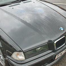 BMW 325i coupe solgt