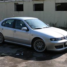 Seat Leon 1,9 TDi - SOLGT -