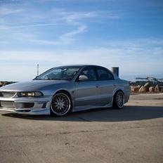 Mitsubishi Galant 2.0