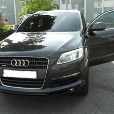 Audi Q7****SOLGT****