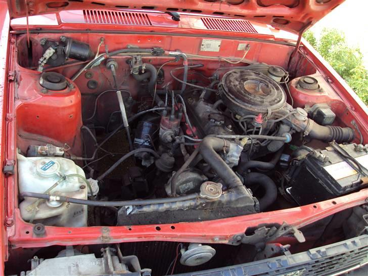 Toyota Corolla DX Ke70 Solvej - muskel maskinen. gør det nu godt billede 9