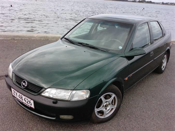 Opel Vectra B 1,6 *SOLGT* billede 3