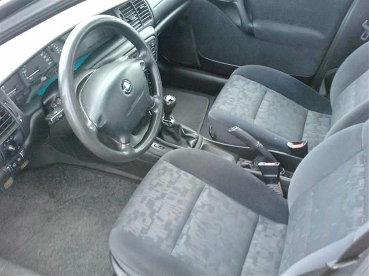 Opel Vectra B 1,6 *SOLGT* billede 8