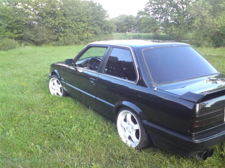 BMW 316i e30 SOLGT billede 3