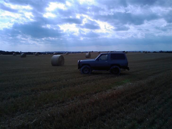 Nissan patrol 3,3 TD SOLGT billede 2