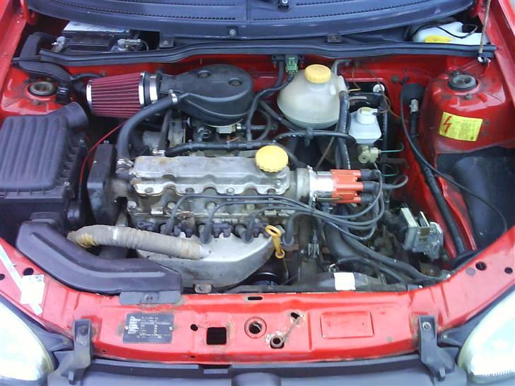 Opel Corsa B 1,4i Sport*SOLGT* billede 13