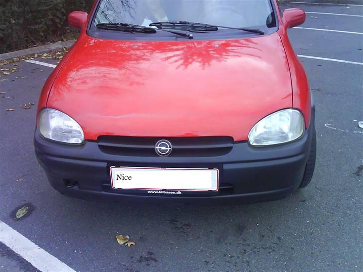 Opel Corsa B 1,4i Sport*SOLGT* billede 16