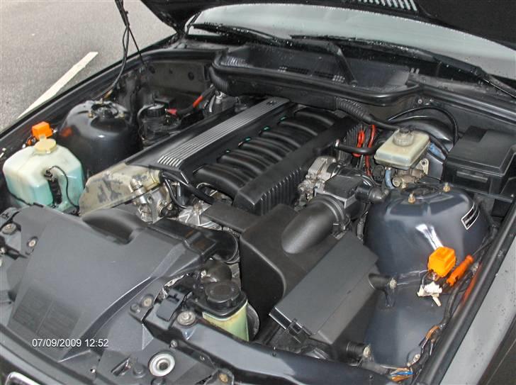 BMW 325i coupe solgt billede 5