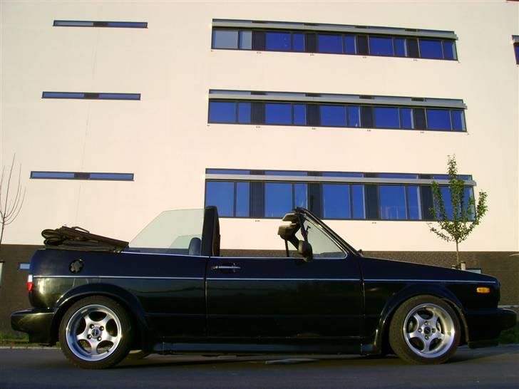 VW Golf Mk I GTI Karmann Cab billede 12