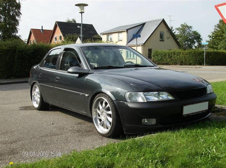 Opel Vectra B 2.0 16V - BYTTET billede 1