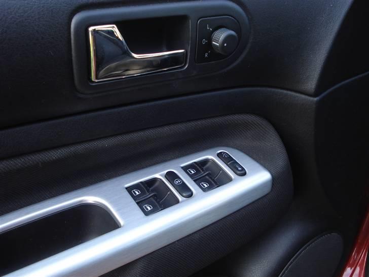 VW Bora 2,3 V5 *SOLGT* billede 11