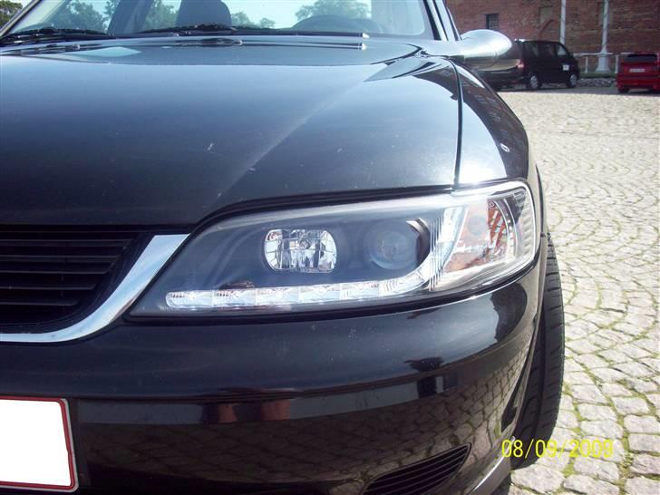 Opel Vectra B billede 1