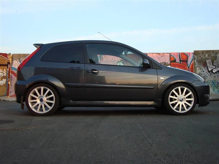 Ford Fiesta ST 2,0 16V billede 4