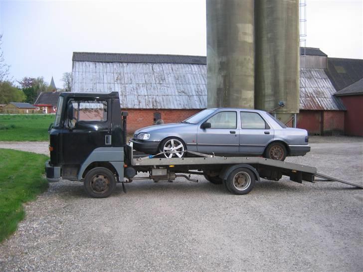 Ford Sierra 2.0i Drift *SOLGT* - Hjemtransport efter koblingen afgik ved døden under træning på vandel billede 7