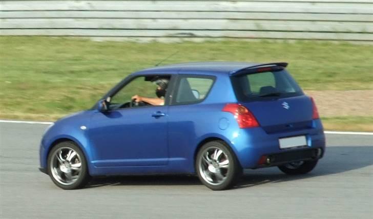 Suzuki Swift Sport - Fuld fart på Sturup billede 16