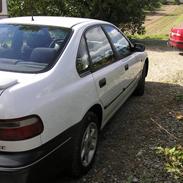 Honda Accord 1.8i LS