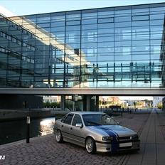 Opel Vectra 2000 T | SOLGT |