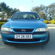 Opel vectra b solgt