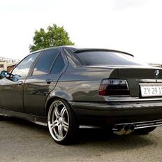 BMW 318i e36 [Tidl. bil]