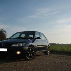 Peugeot 306 eden park  *Crashed*