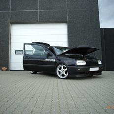 VW Golf 3 1,8 GT ^Highline^