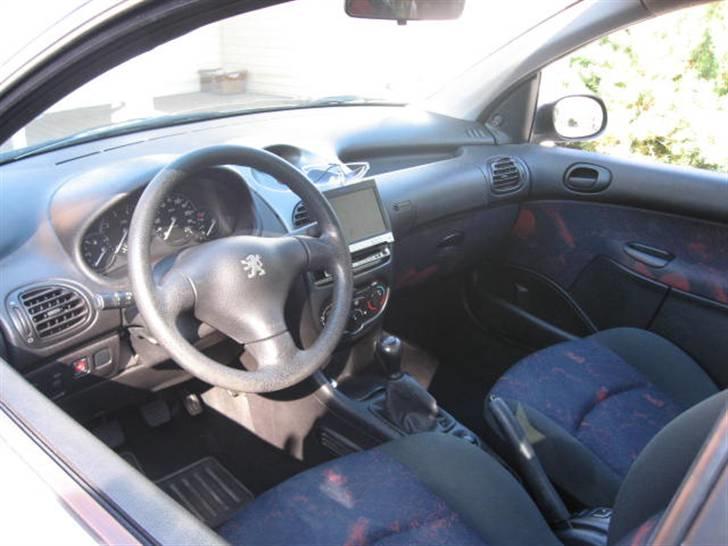 Peugeot 206 1,6 3.d SOLGT billede 5