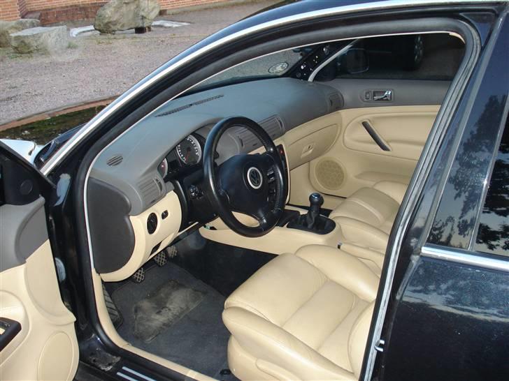 VW Passat variant 18T SOLGT billede 11