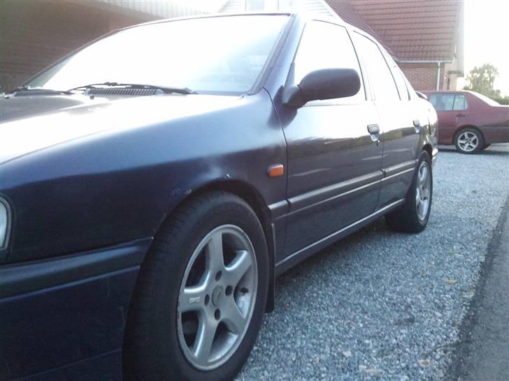 Nissan Primera LX <Totalskadet>  billede 7