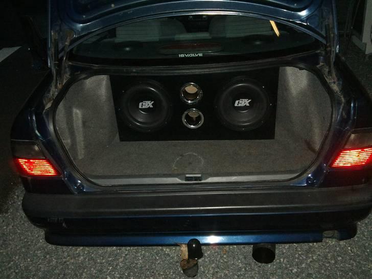 Nissan Primera LX <Totalskadet>  billede 19