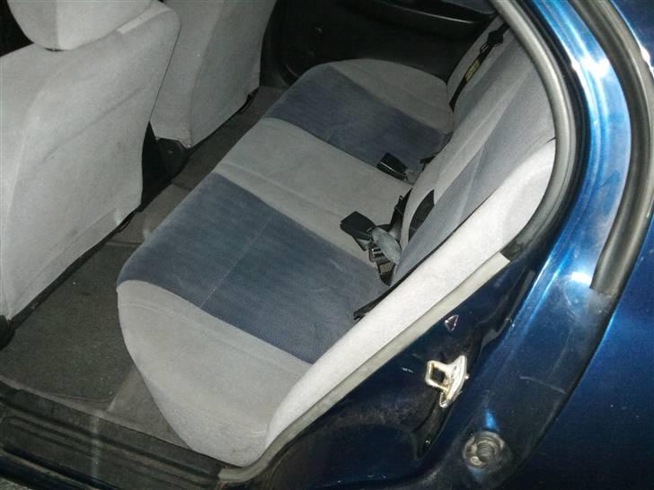 Nissan Primera LX <Totalskadet>  billede 20