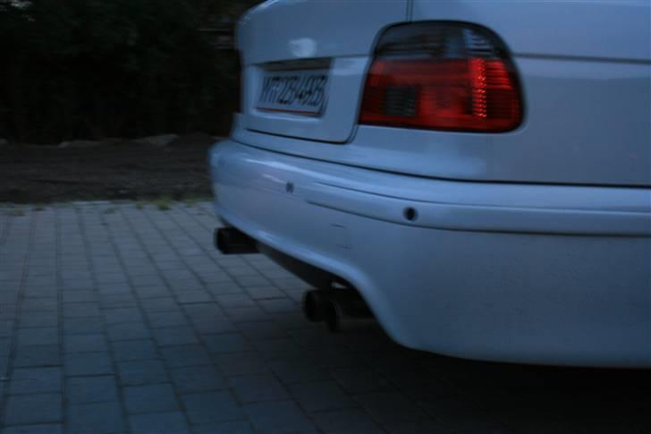 BMW 528 i SOLGT billede 5