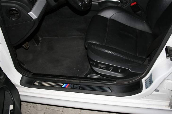 BMW 528 i SOLGT billede 6