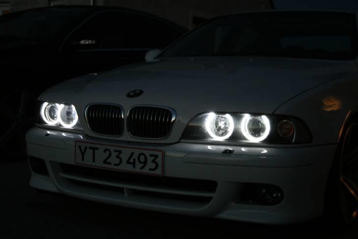 BMW 528 i SOLGT billede 10