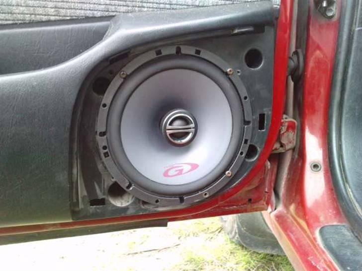 Toyota carina e 2,0 totalskadet billede 14
