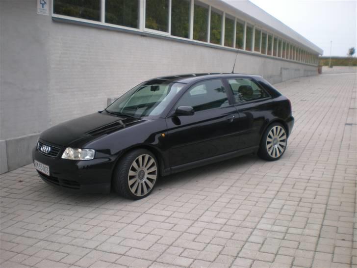 Audi A3 1.6 billede 1
