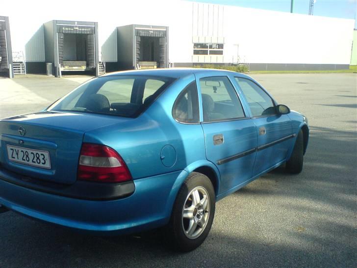 Opel vectra b solgt billede 4