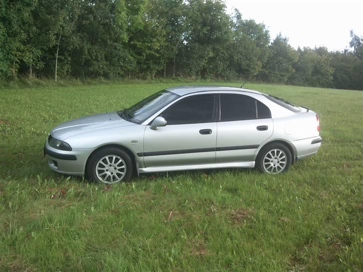 Mitsubishi carisma jubilæums model solgt billede 17