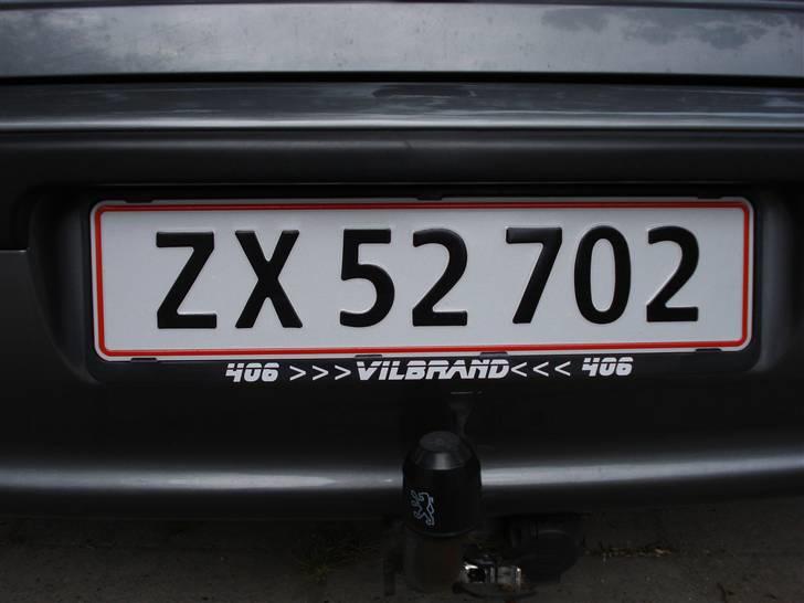 Peugeot 406 ST Sedan - Lidt sjov med skrift i stedet for reklame for dødsyg autoforhandler :-) billede 8