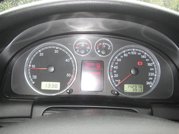 VW PASSAT 3BG TDI Airride "solgt" billede 11