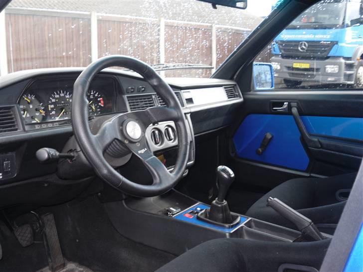 Mercedes Benz 190E billede 8