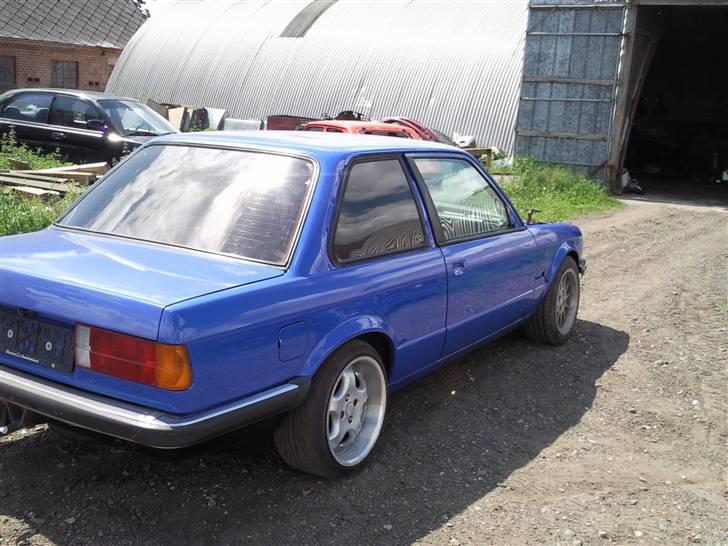 BMW e30 billede 7