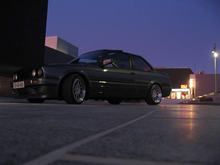 BMW E30 328i M-tech2  billede 2