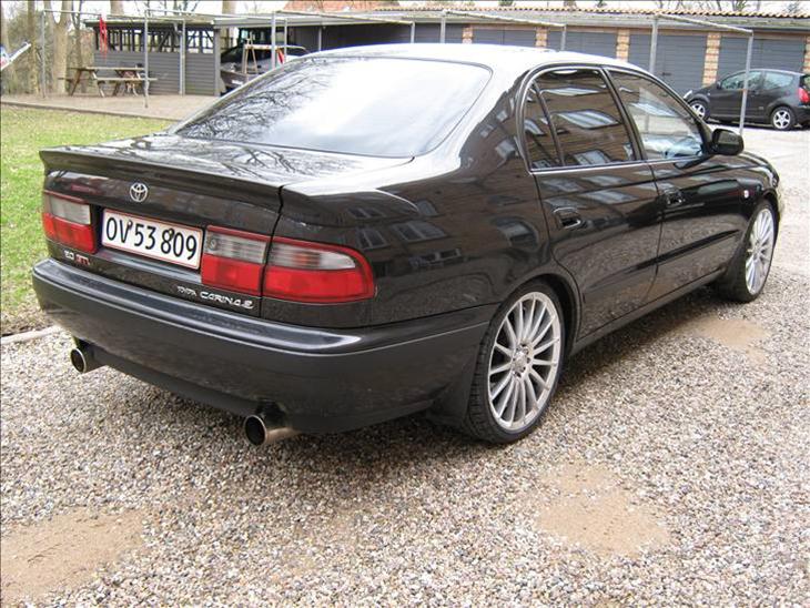 Фары toyota carina e