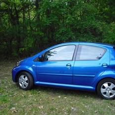 Toyota Aygo Plus Blue III 5D