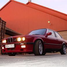 BMW 320i Turbo "Solgt"