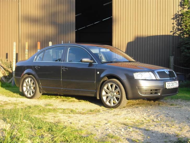 Skoda Superb TDi - før maler billede 10