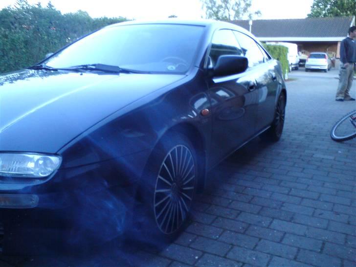 Mazda 323 F billede 5