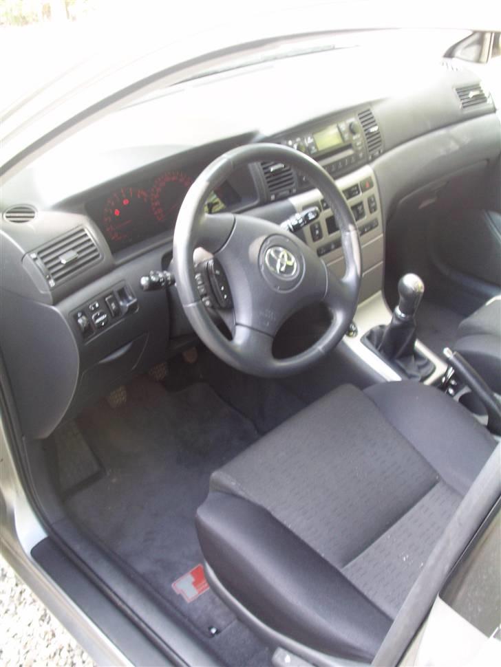 Toyota Corolla T-sport *solgt* billede 7